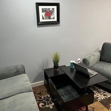 Plush Garden Level Apartment Near Stowe Morristown ภายนอก รูปภาพ